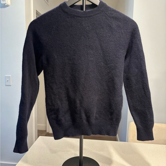 Goodthreads Navy 100% Lambswool Crew Neck Sweater - Picture 1 of 7